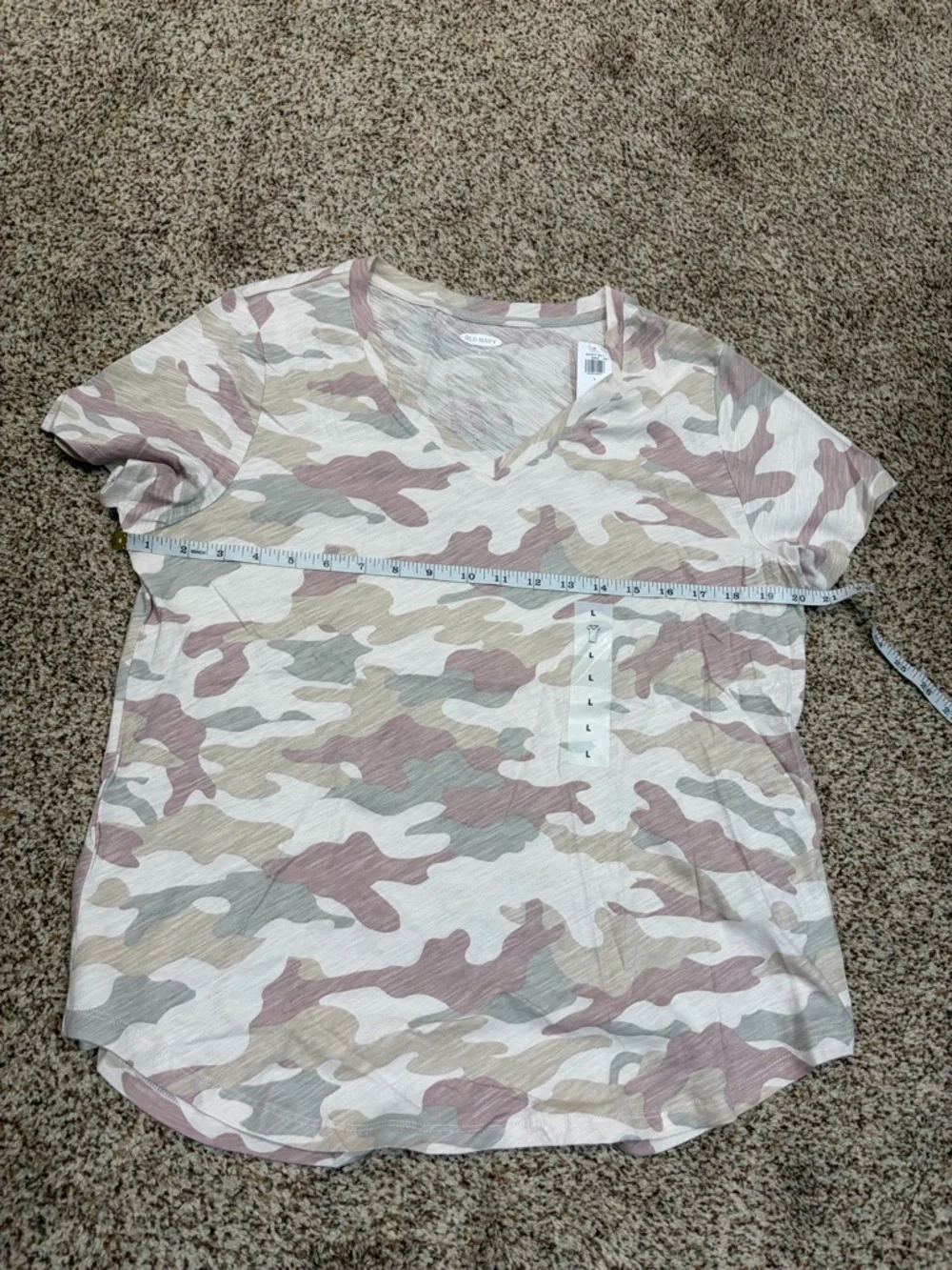 Old Navy Pale Neutral Camo V-Neck Tee NWT